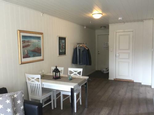 Apartamento Trolltunga Guesthouse