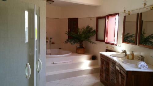 Hostal Pousada Montecara