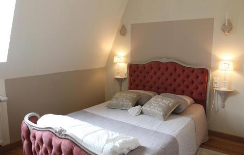 Holiday Home Pont Saint Esprit With Fireplace 03