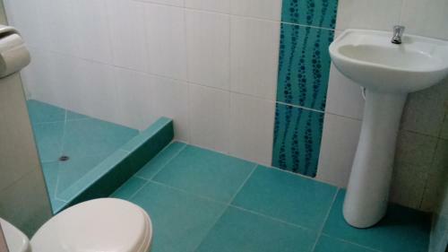 Hostal Alojamiento "selva Del Sol"