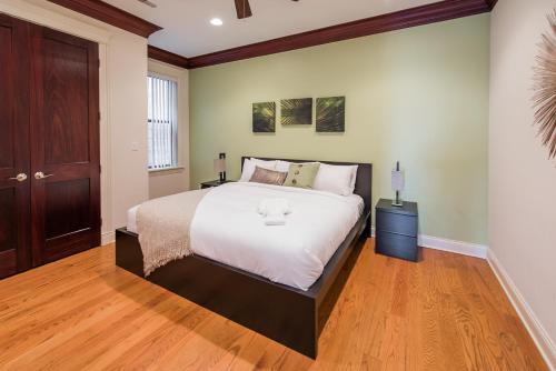 Apartamento Three-bedroom On West Fullerton Avenue Apt 4
