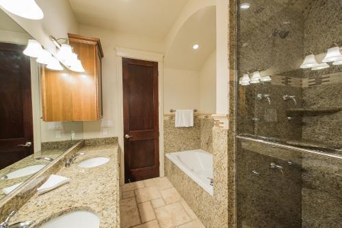 Apartamento Three-bedroom On West Fullerton Avenue Apt 4