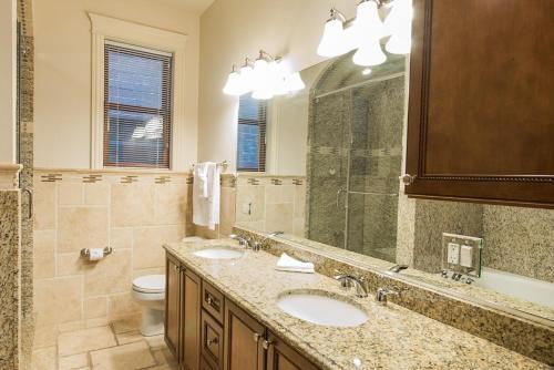 Apartamento Three-bedroom On West Fullerton Avenue Apt 4