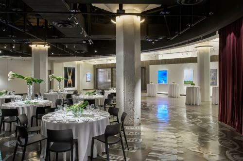 21c Museum Hotel Oklahoma City