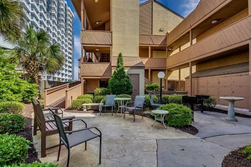 Anchorage II A11 Apartment