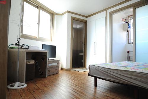 The 1st Andong Hostel