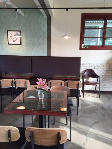 Hostal Bang Bang Guesthouse