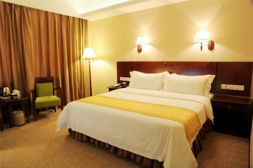 Vienna Classic Hotel Danyang City Hall