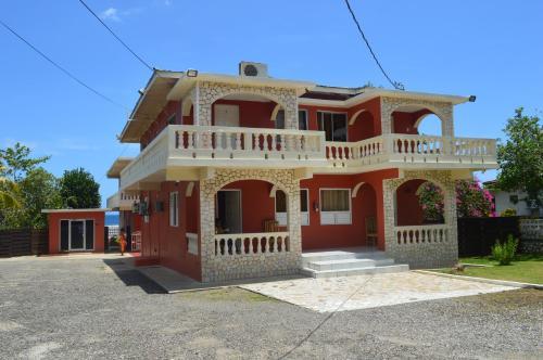 Hostal South Sea View Guest House