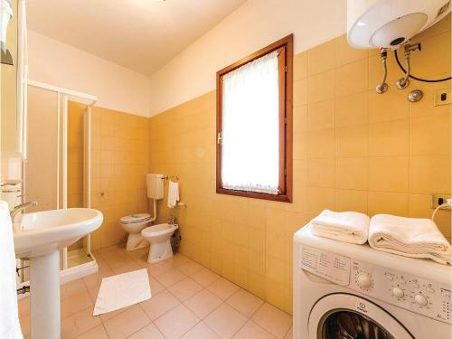 Holiday Home Albarella Ro 8