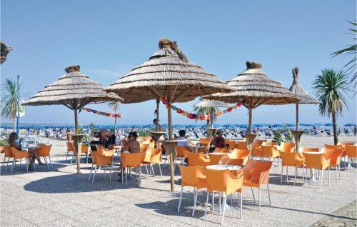 Holiday Home Albarella Ro 03