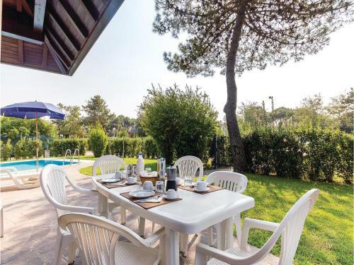 Holiday Home Albarella Ro 11