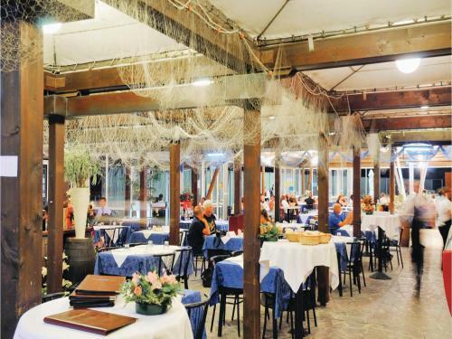 Holiday Home Albarella Ro 11