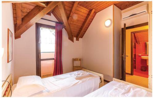 Holiday Home Albarella Ro 11