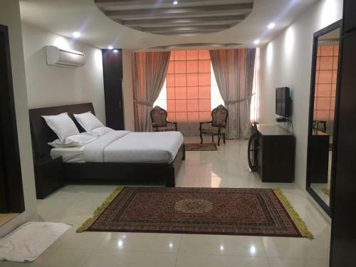 Hostal Sts Smart Suites