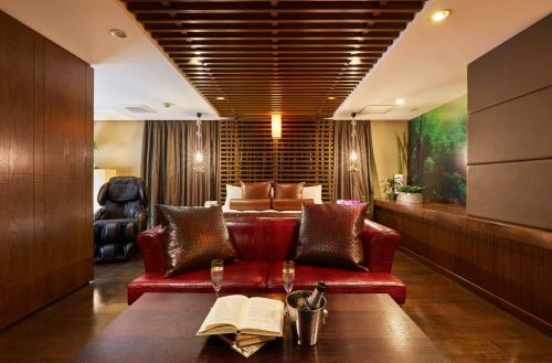Hotel Noi (adult Only)