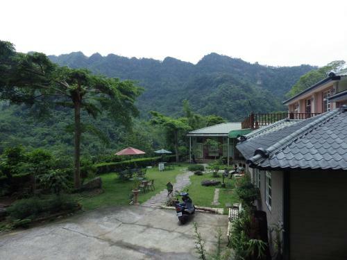Hostal Fourseasons Bozhu Villa