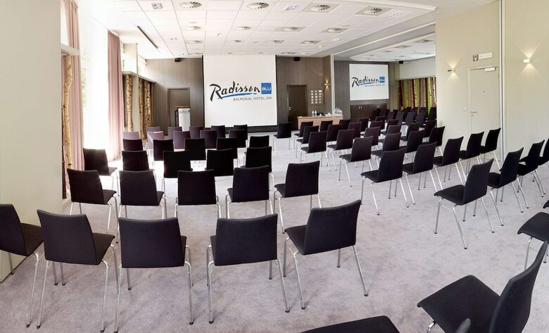 Radisson Blu Balmoral Hotel, Spa