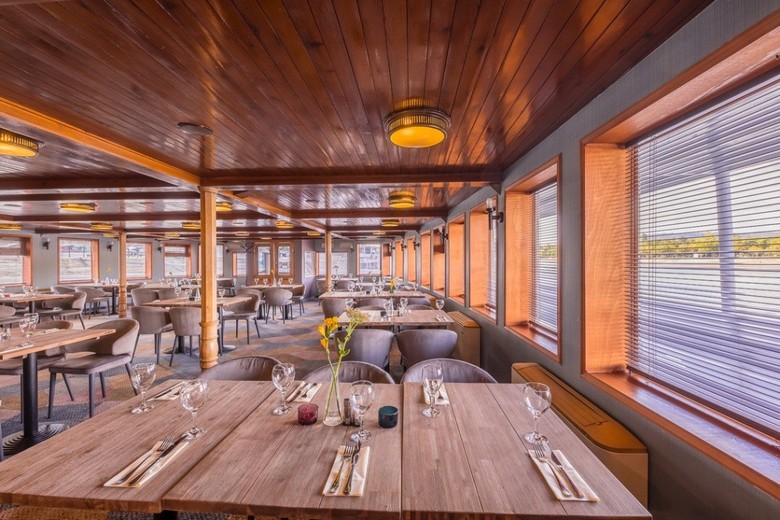 Boat Hotel Fortuna