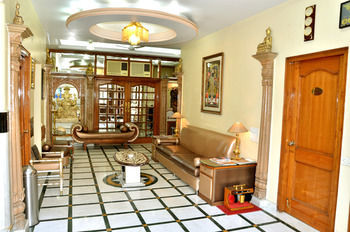 Hotel Bajaj Indian Home Stay