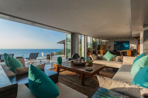 Bluesiam Villa