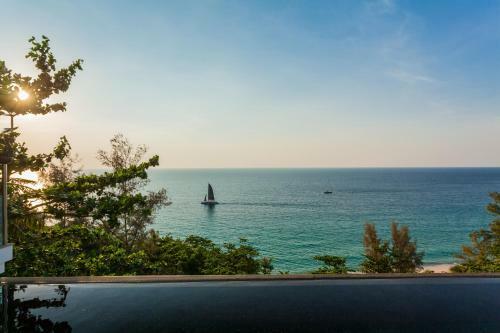 Bluesiam Villa