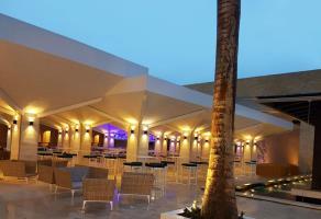 Hotel Royalton Blue Waters - Montego Bay