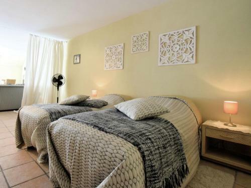 Cozy Apartment In Marbella With Swimming Pool