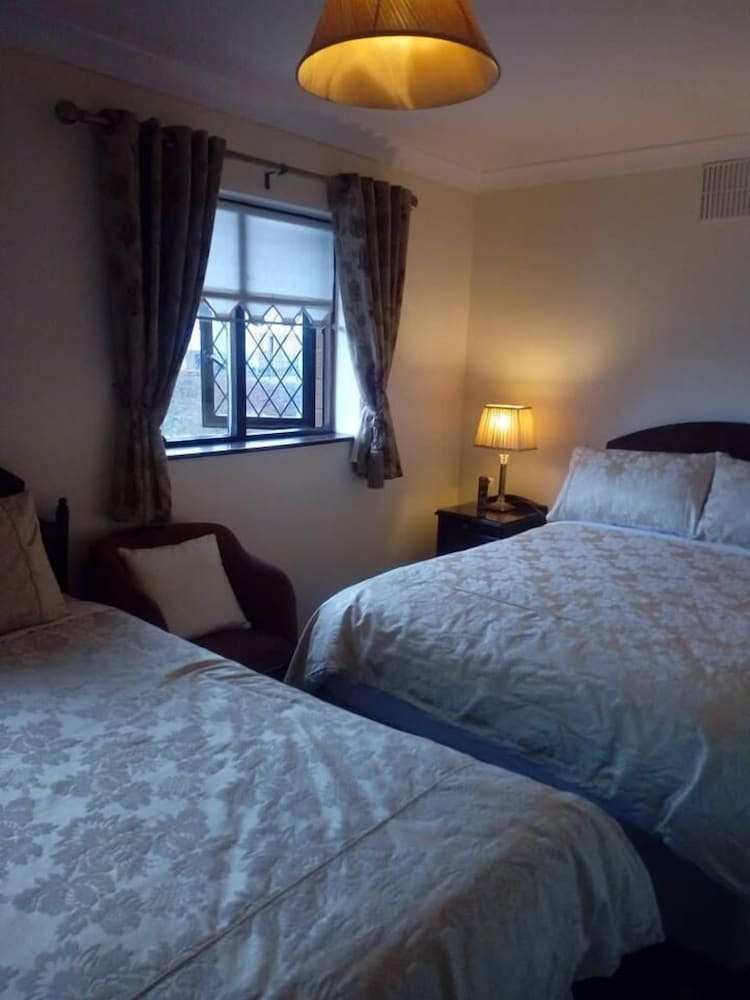 Corrib View Farm Country Bed & Breakast