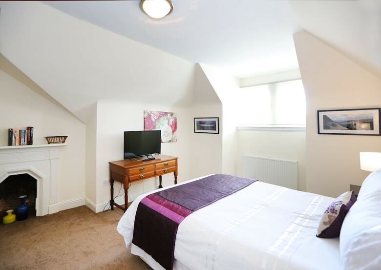 Royal Gardens Apartments