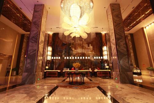 Hotel Howard Johnson Tianyu Plaza Yingtan