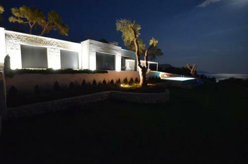 Villa Kira