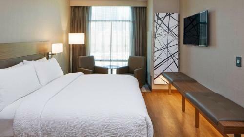 AC Hotel By Marriott Atlanta Buckhead At Phipps Plaza