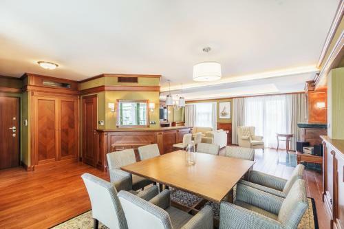 Grand Apartments - Blue Marlin - Luxury Apartments