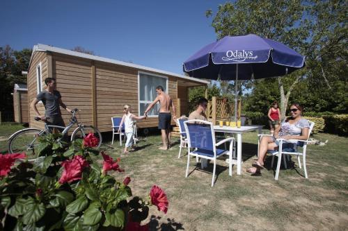 Domaine R�sidentiel De Plein Air Le Vorlen