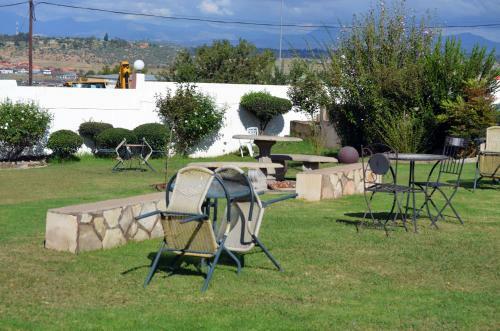 Hostal Phomolo Guest House