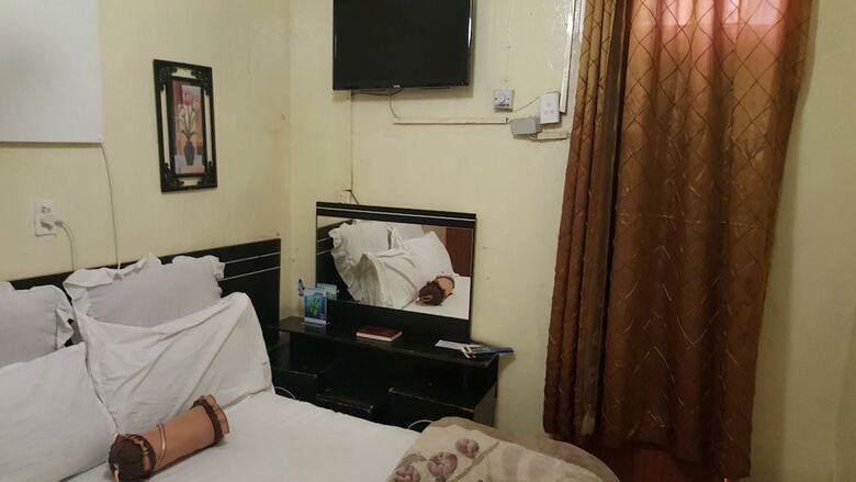Hostal New Arrival Guest House