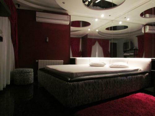 Hotel Motel Giro D'�gua
