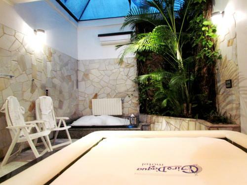Hotel Motel Giro D'�gua