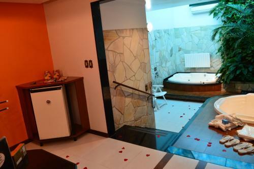 Hotel Motel Giro D'�gua