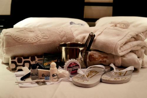 Hotel Motel Giro D'�gua