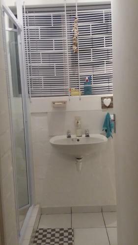 Apartamento Bayview Heights Gem