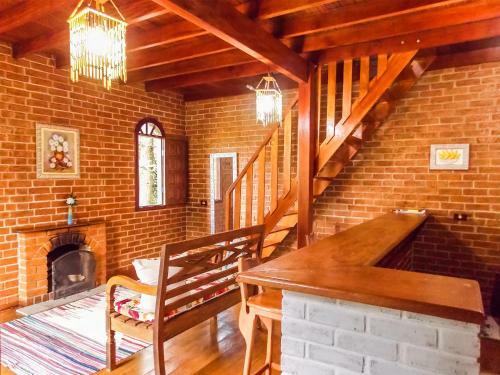 Hostal Pousada Monjolos De Minas