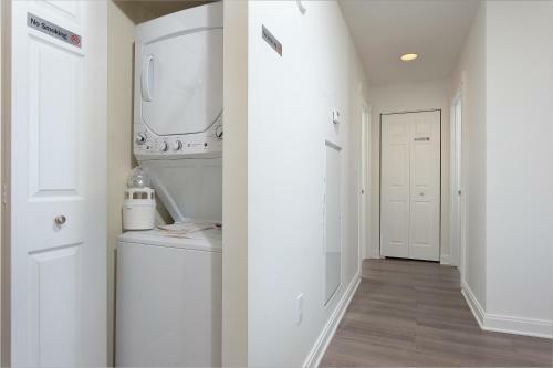 Heaven In Koreatown Furnished Apartments