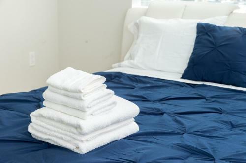 Heaven In Koreatown Furnished Apartments
