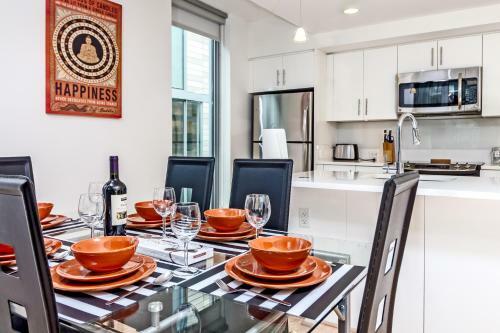 Heaven In Koreatown Furnished Apartments