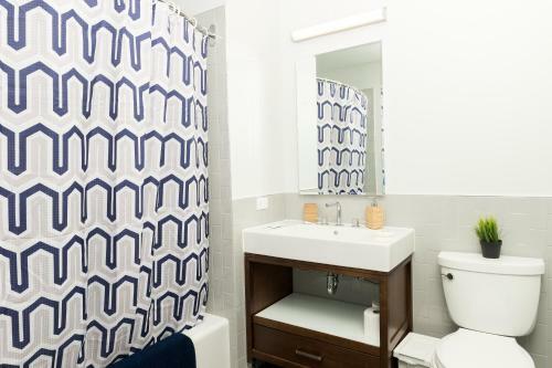 Heaven In Koreatown Furnished Apartments