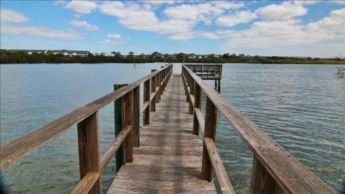 Mariner's Pointe 202 Home