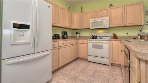 Mariner's Pointe 202 Home