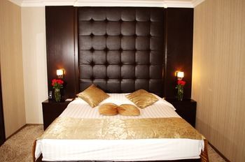 Imperial Palace Hotel